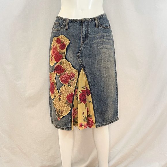 Denim Skirt With Floral Fabric | Express - Picture 7 of 7